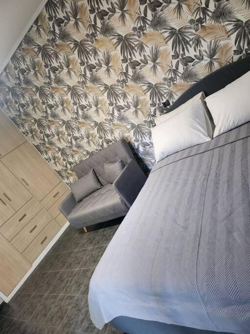 Small Luxury Apartment Anavyssos Esterno foto